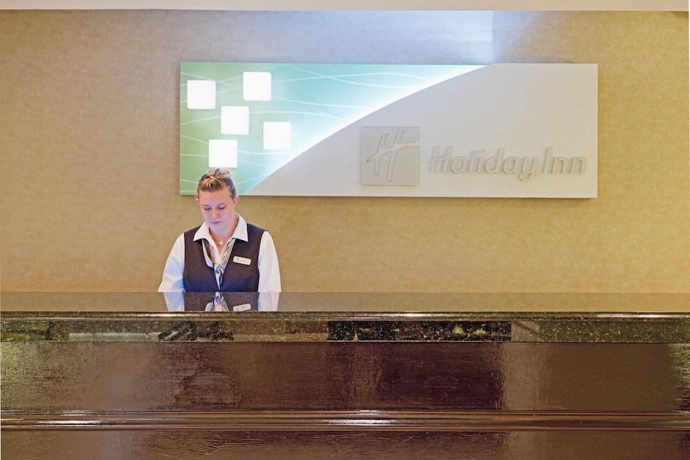 Holiday Inn Boston - Dedham Hotel & Conference Center By Ihg Exterior photo