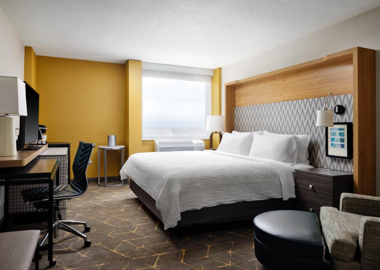 Holiday Inn Boston - Dedham Hotel & Conference Center By Ihg Exterior photo